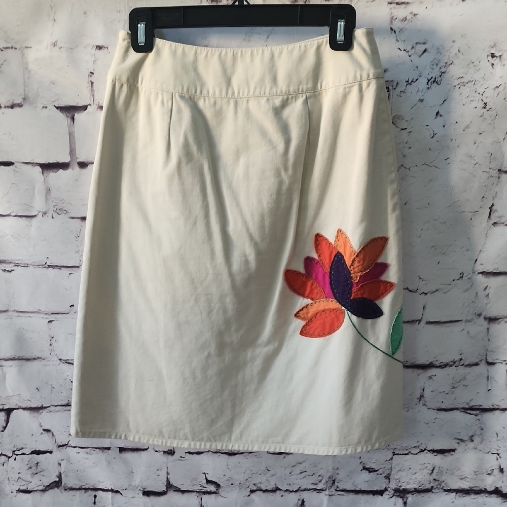 Boden Floral Applique Embroidered Cream A Line Twill Skirt Retro Womens Size 4 - Picture 2 of 9